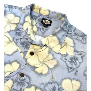 Tommy Bahama Mens XXL Blue Hawaiian Flower Short Sleeve Button Front Shirt Rayon